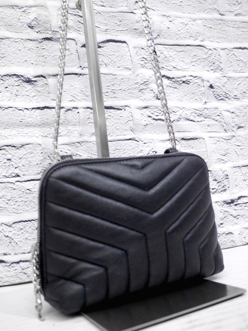 美品◆ SAINT LAURENT PARIS サンローラン モノグラム キルティングレザー クロスボディ ショルダー カメラ バッグ ポーチ ポシェット 黒銀