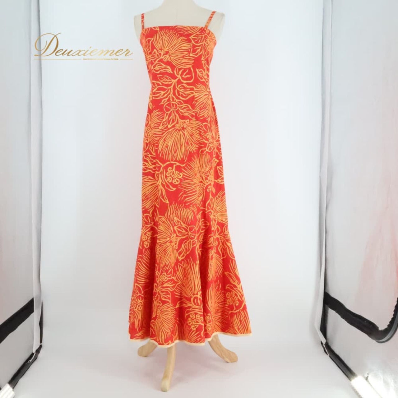 フラダンス 衣装 ALOHA STANDARDS アロハスタンダード ワンピース ドレス レッド系 イエロー系 日本製 ツートンカラー キャミソールドレス かわいい 華やか 鮮やか 明るい 赤 黄 ハワイアン アロハ ハワイアンプリント フラ レッスン 練習