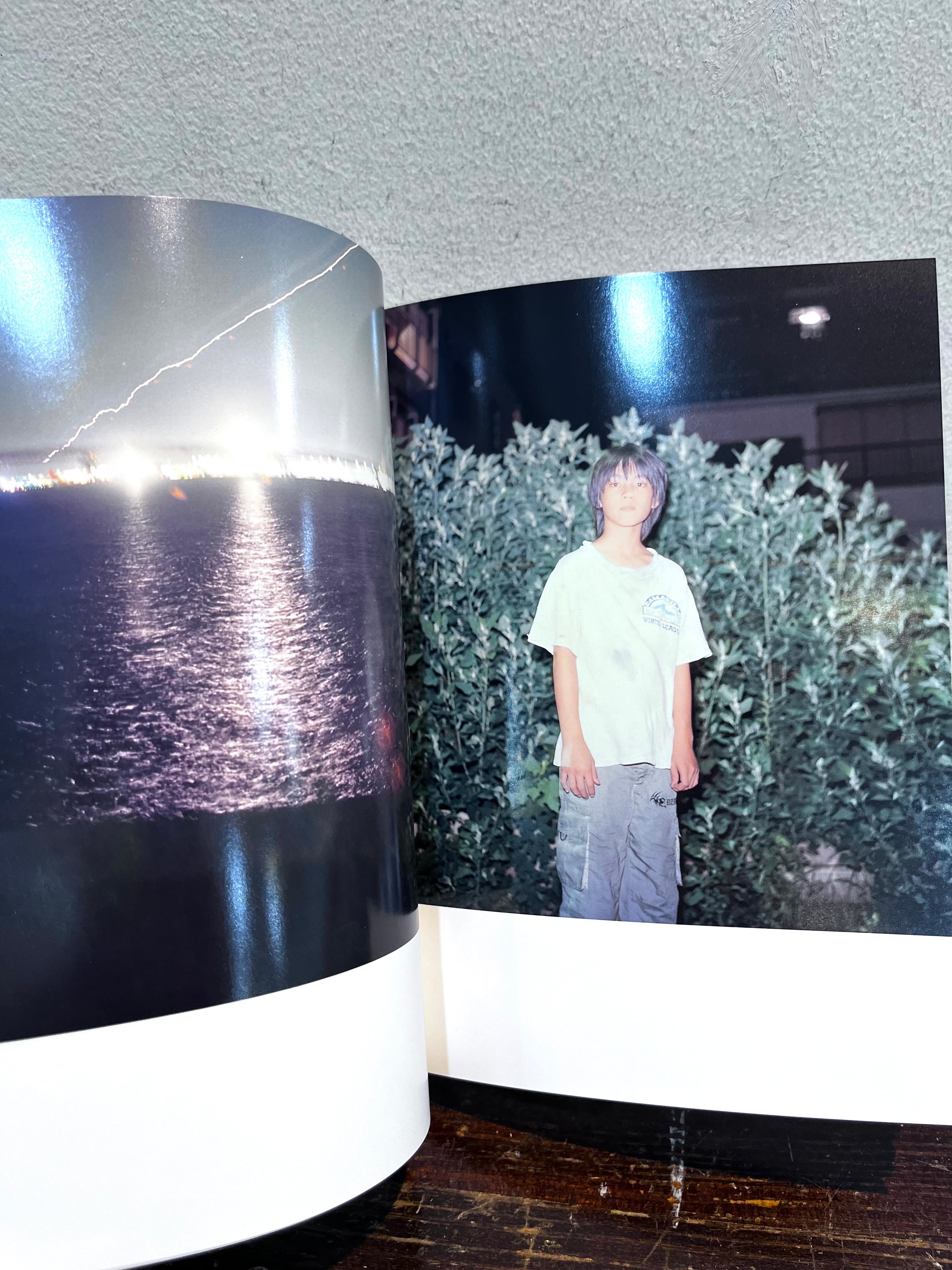あの頃のこと Every day as a child 写真・川内倫子 | zbooks