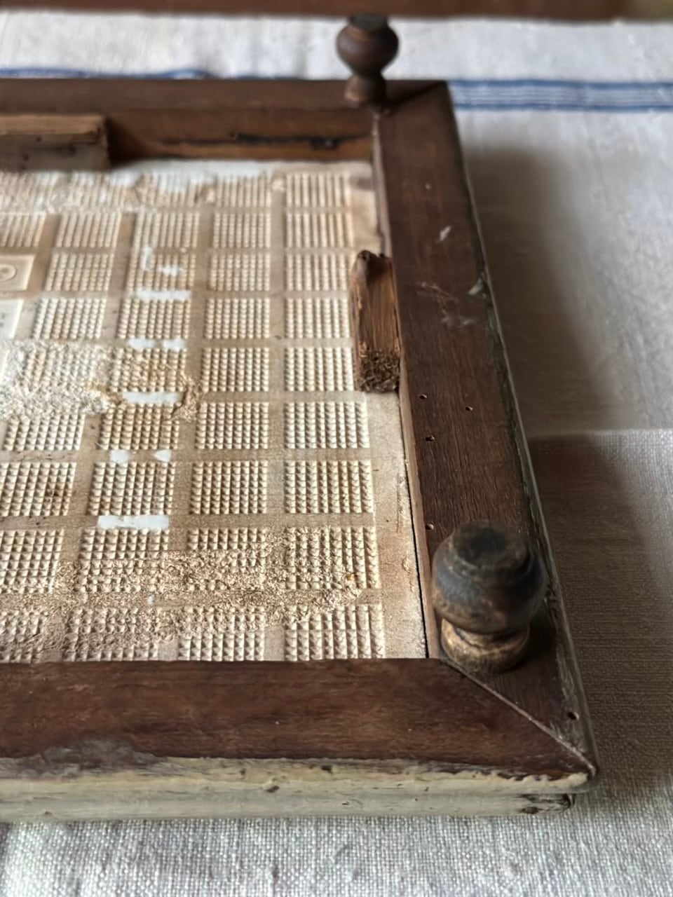 GIEN窯 陶器の鍋敷き トリベット 田園風景と羊 | Brocante de La