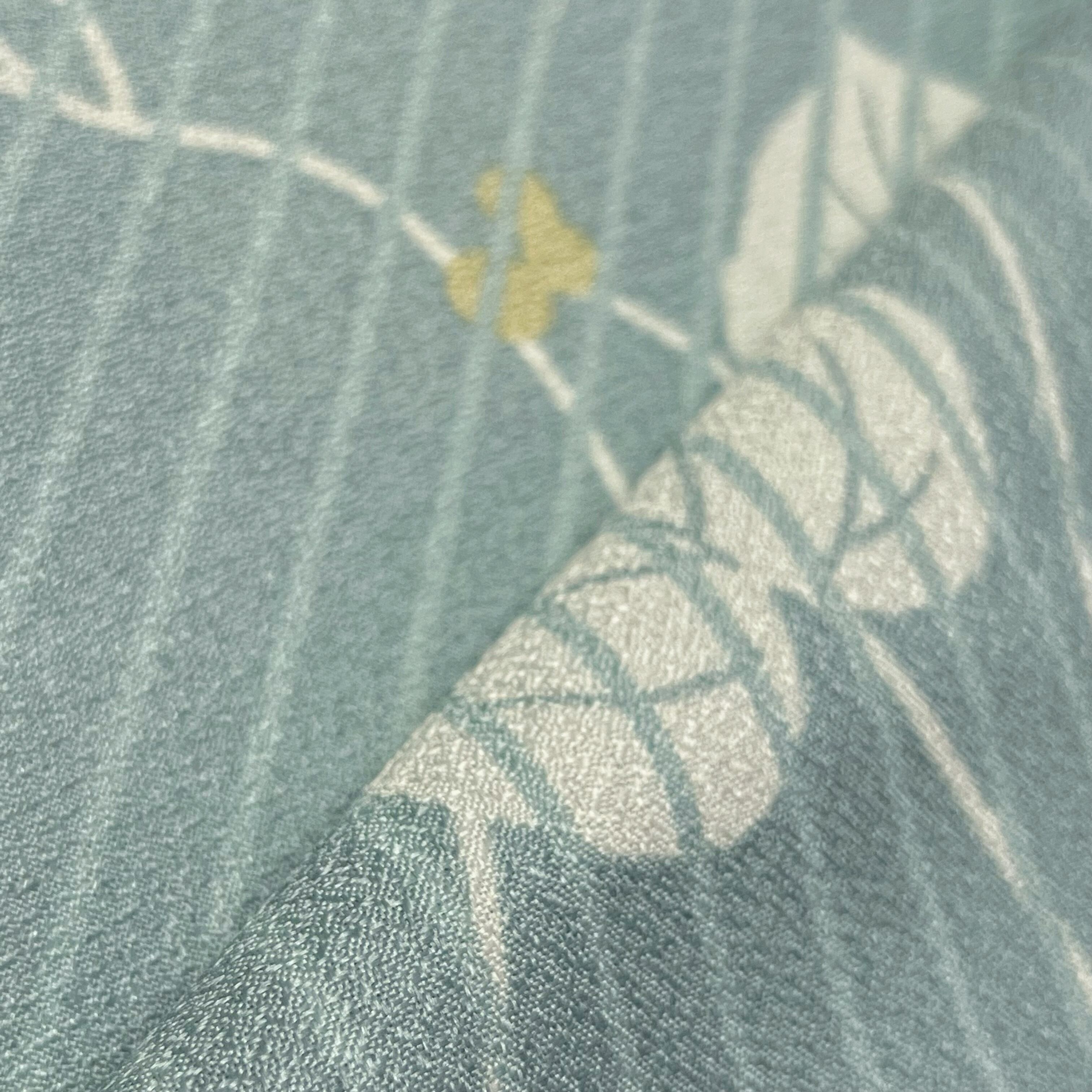 新品】ストライプに葵唐草文様の洗える単衣小紋着物(水浅葱色) | 今昔 
