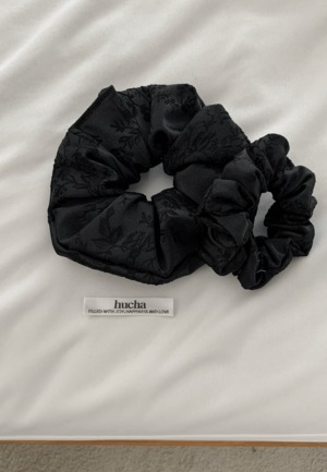 [予約] Hucha / Flower Jacquard Scrunchie - 2size