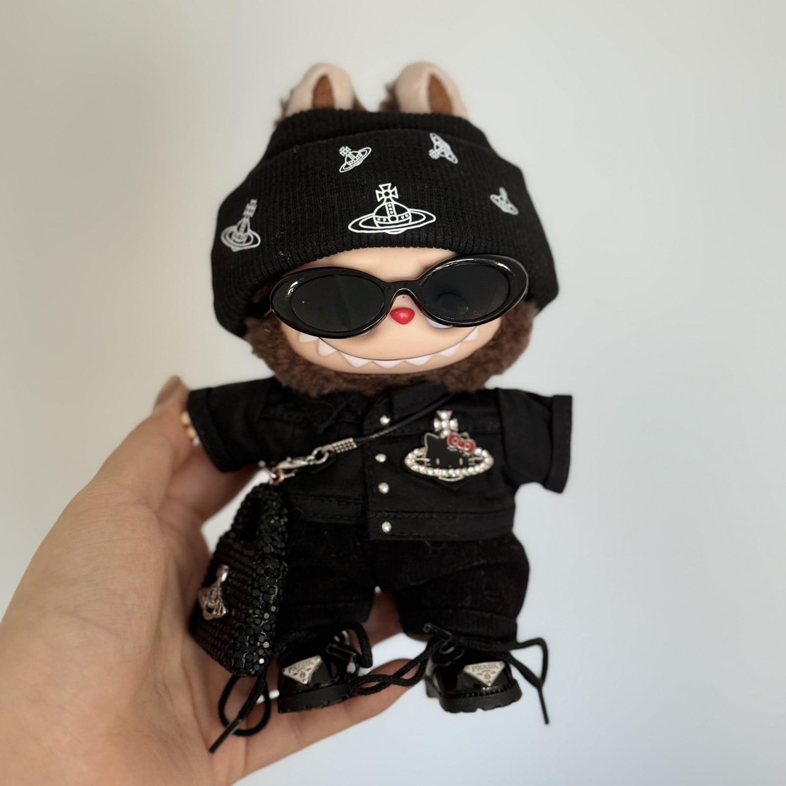 クール&キュートが融合 17cmラブブ用 the monsters ブラックフルセット 土星デザイン かっこいい×かわいい こだわり仕上げ