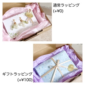 こぼれ咲くリンドウのイヤリング(ピアス)