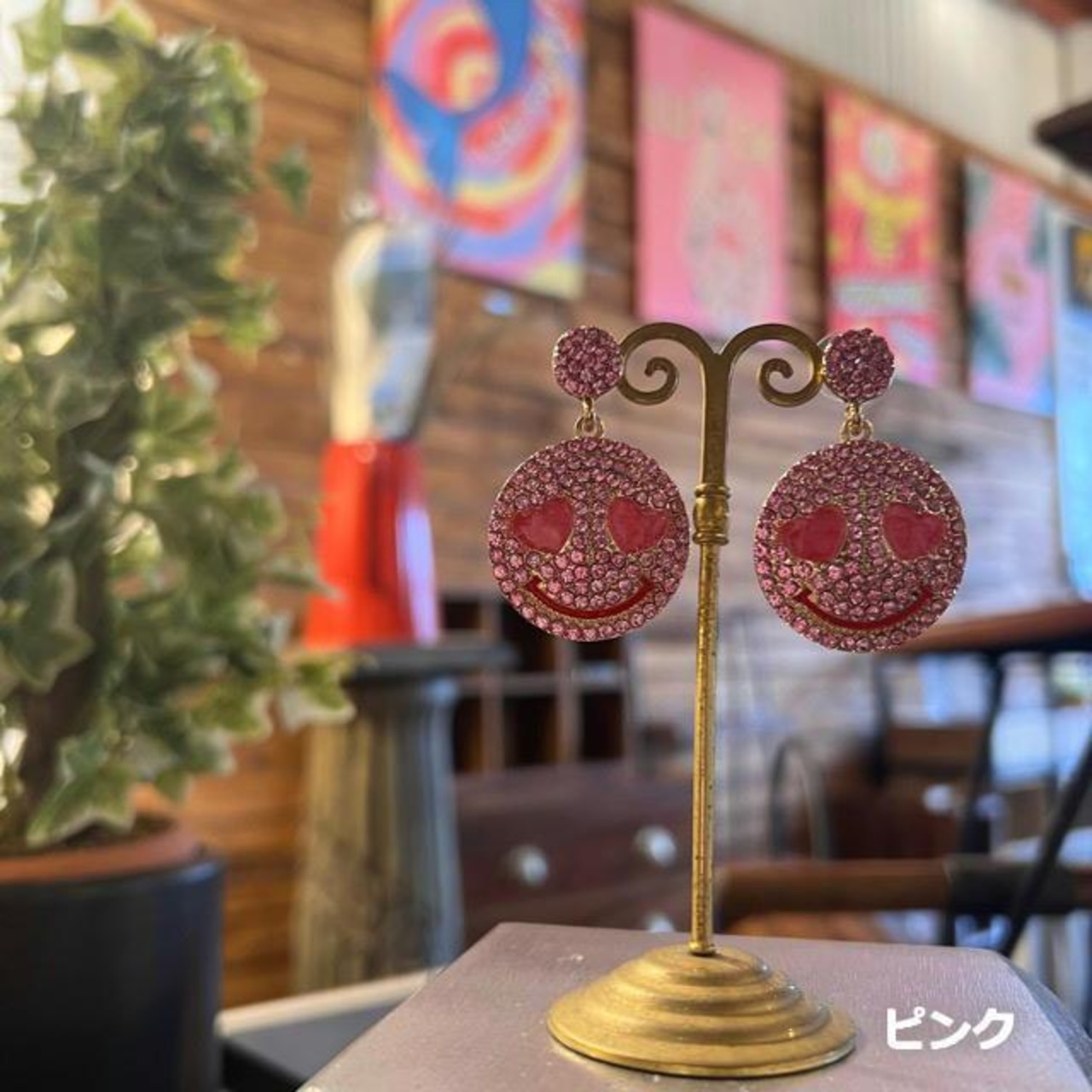 TOPANGA Jewelry　smileピアス　全2色　ピンク　ホワイト