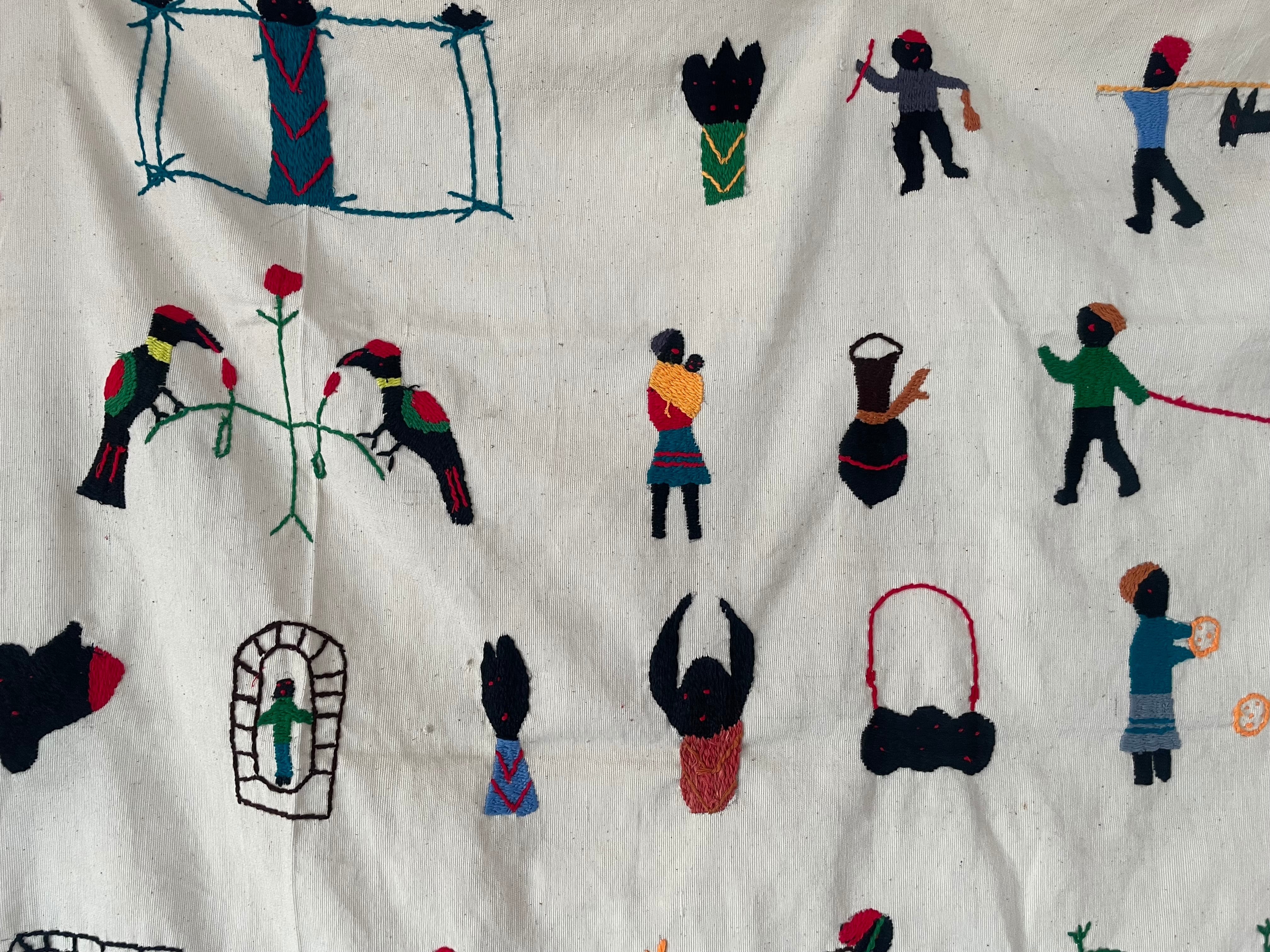 NAGA TRIBE - EMBROIDERY TAPESTRY / WHITE | casablanca