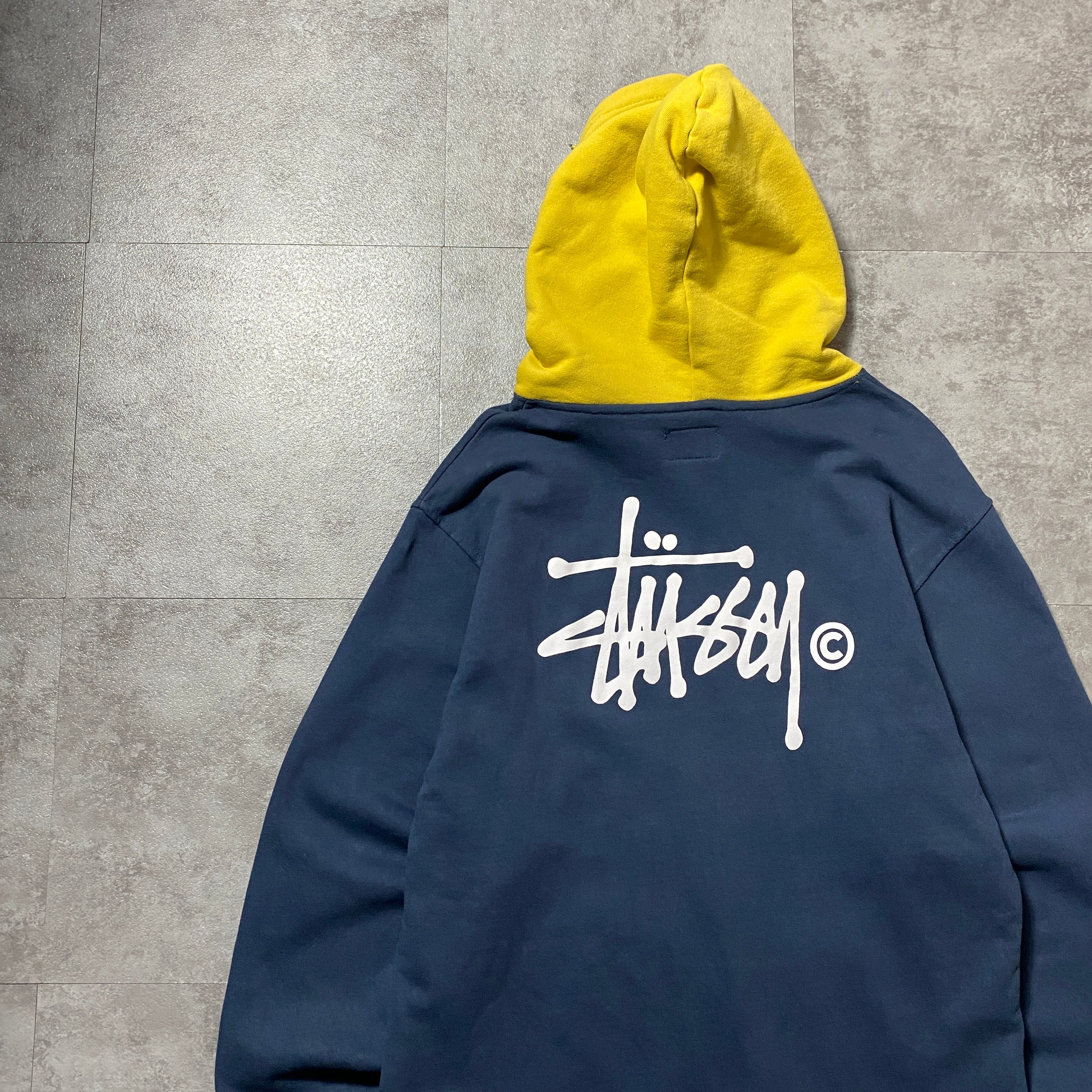 STUSSY パーカー ネイビー イエローロゴ Mサイズ stussy ステューシー ショーンフォント バックプリント バイカラー