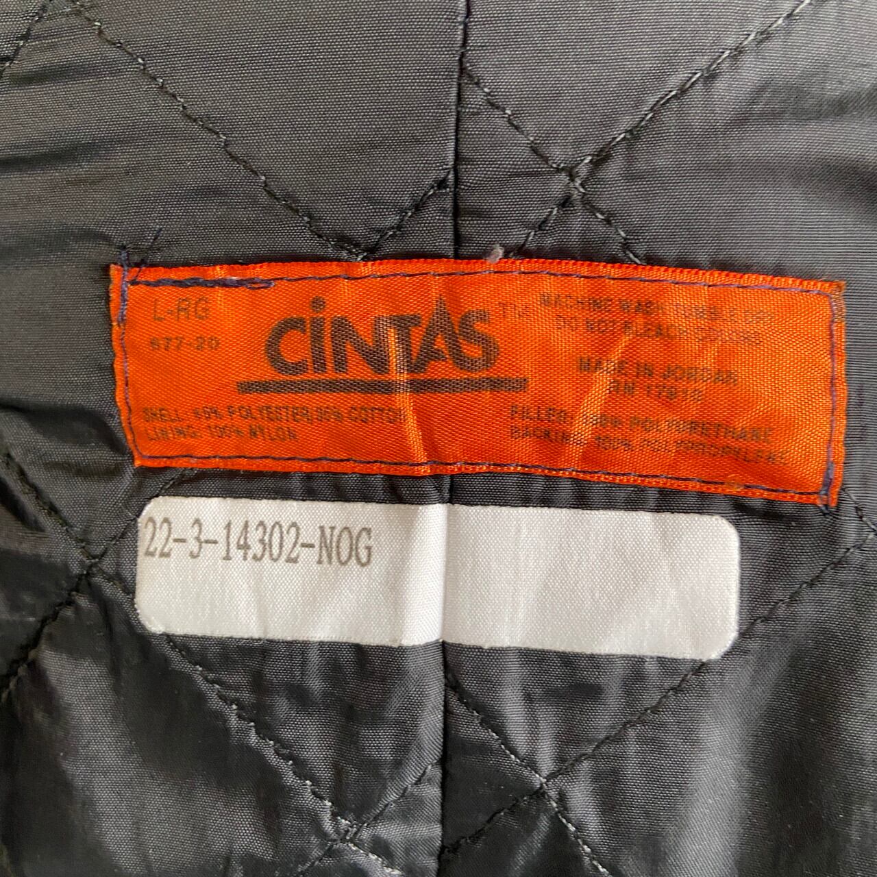 CINTAS ワークジャケット M グレー キルティング裏地 企業系ワッペン CINTAS 企業ロゴ ワッペン ワークジャケット キルティングライナー