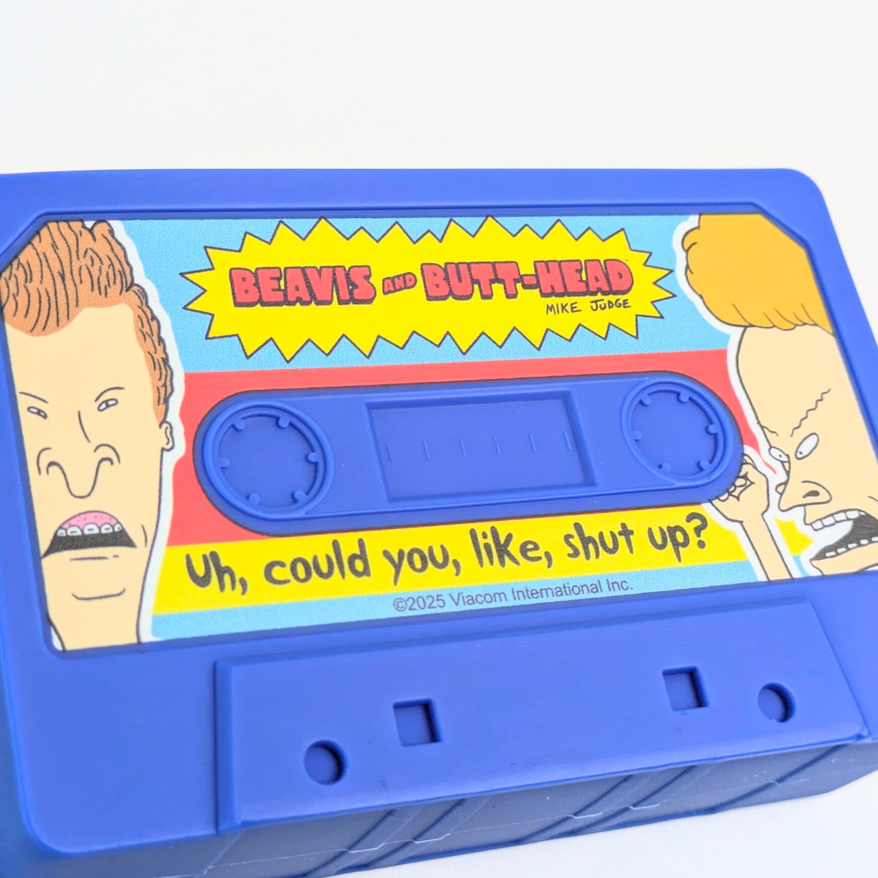 【 BeavisandButtHead(ビーバス&バットヘッド)】SILICONE POUCH ( シリコーンポーチ ) カセットテープ型 ストラップ付き / 小物入れ / コインケース / コスメポーチ / シリコン〚アメリカン雑貨 アメトイ〛