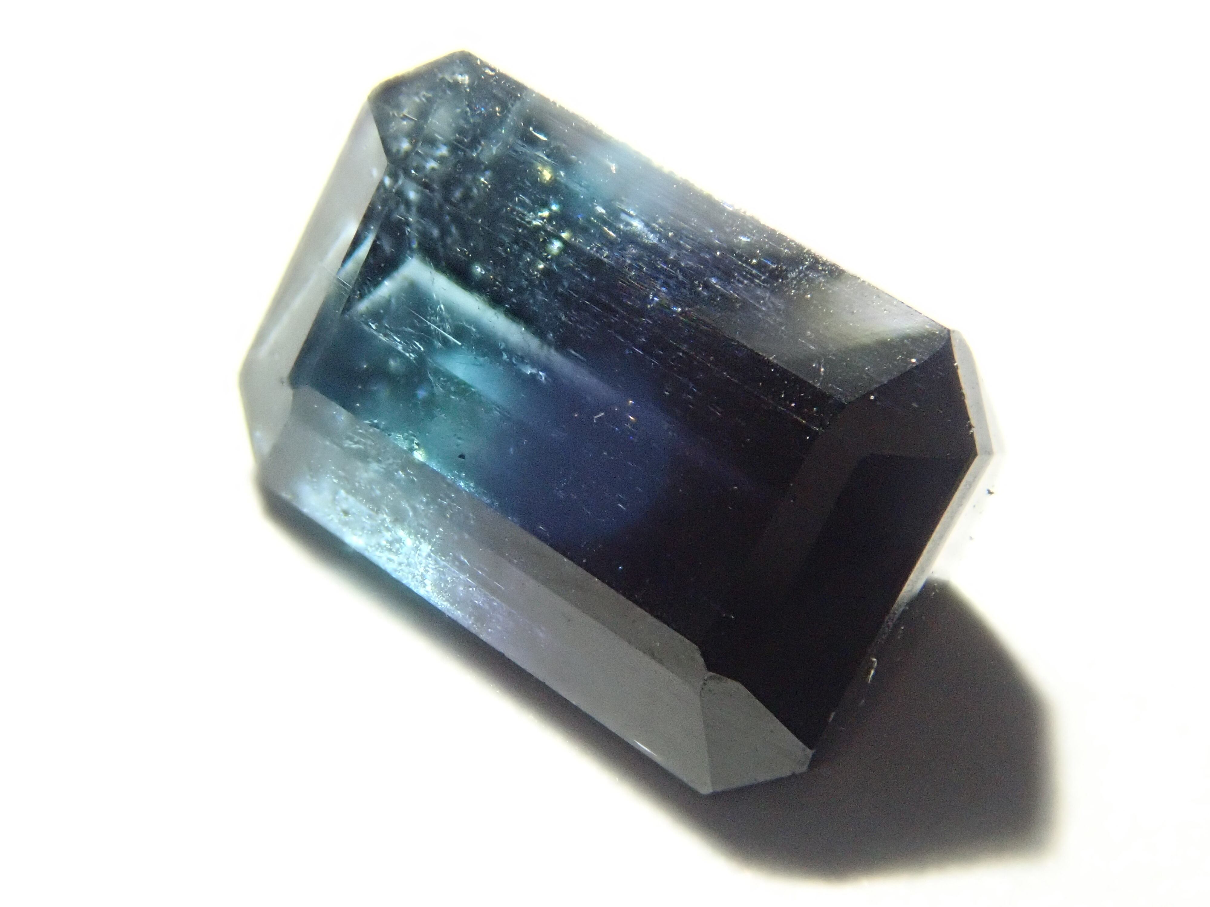 アフガニスタン産バイカラートルマリン 1.918ct | Gem Shop Urcaguary