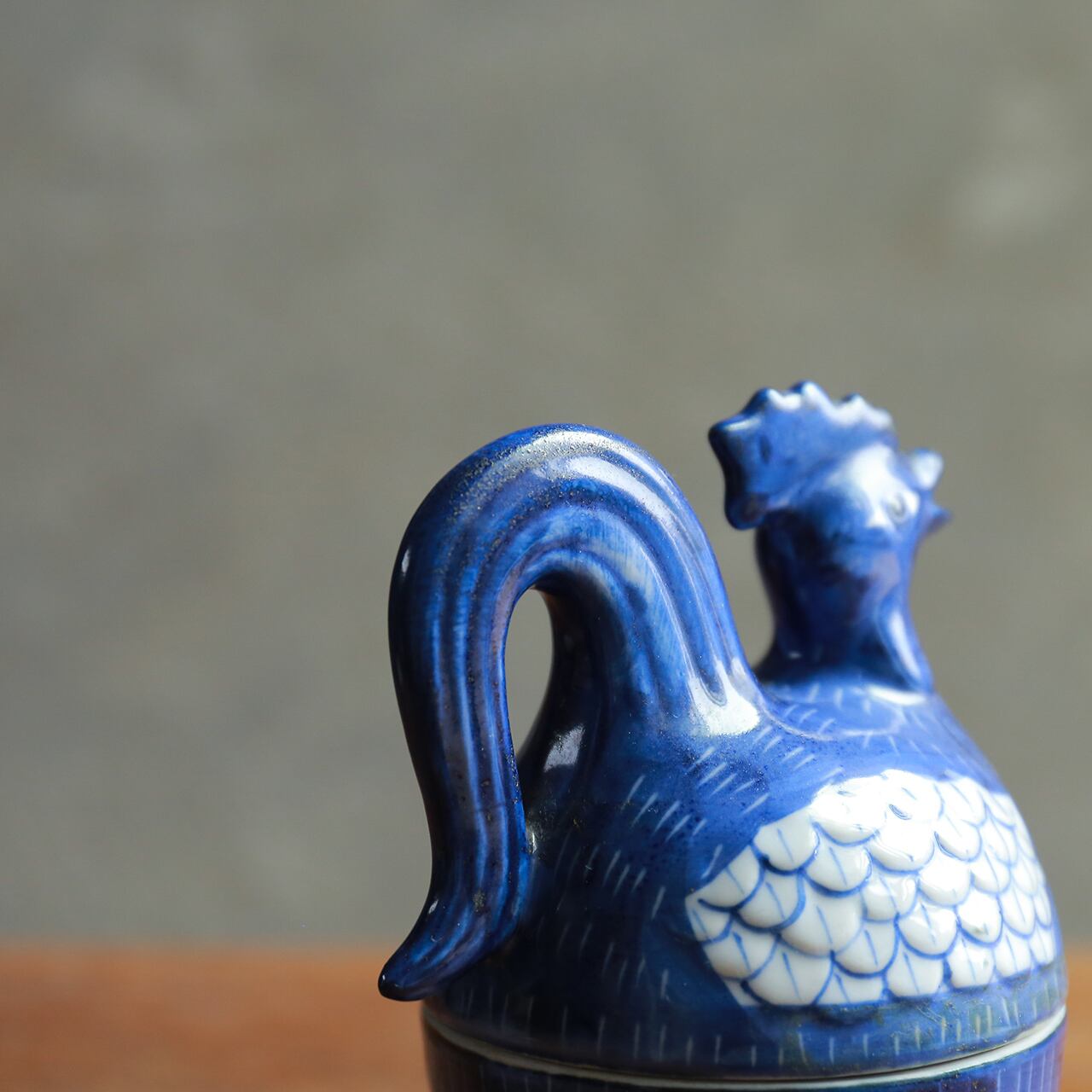 パカッと開く、陶器の青いニワトリ | 木と、輝と。| 一点もの