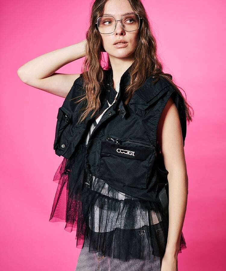 ご予約分】＜COOLA＞ マルチポケットクロップドテックベスト | SHINKI