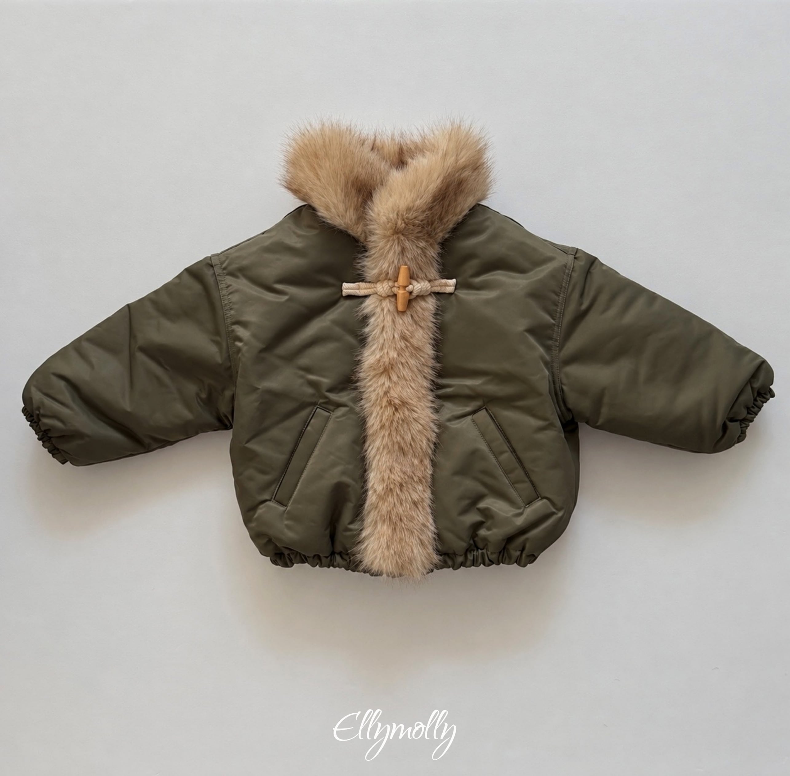 eskimo fur jumper【ELLYMOLLY】※11月下旬〜12月上旬発送予定