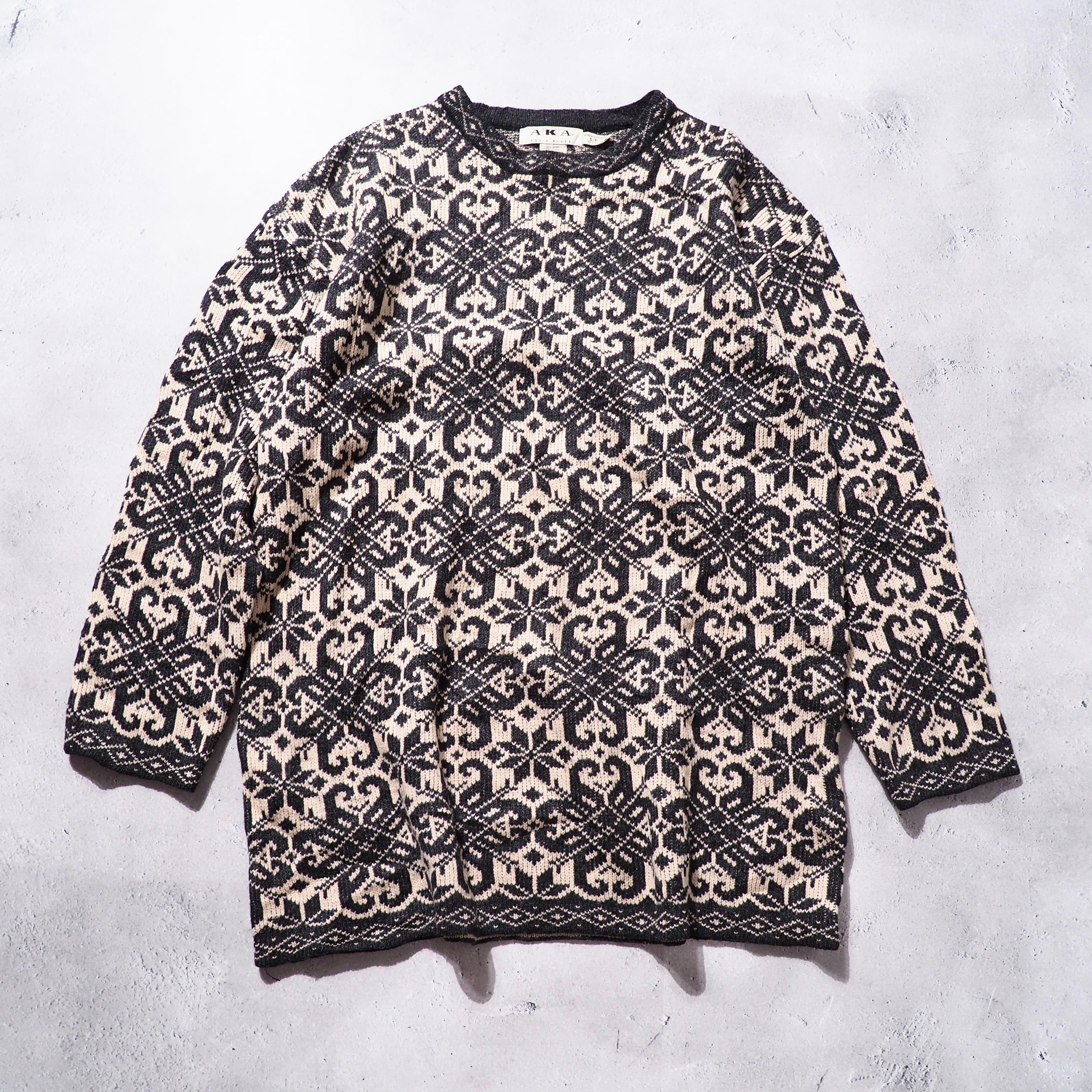 1990s ” AKA Eddie Bauer ” Nordic ethnic pattern embbossed vintage wool knit