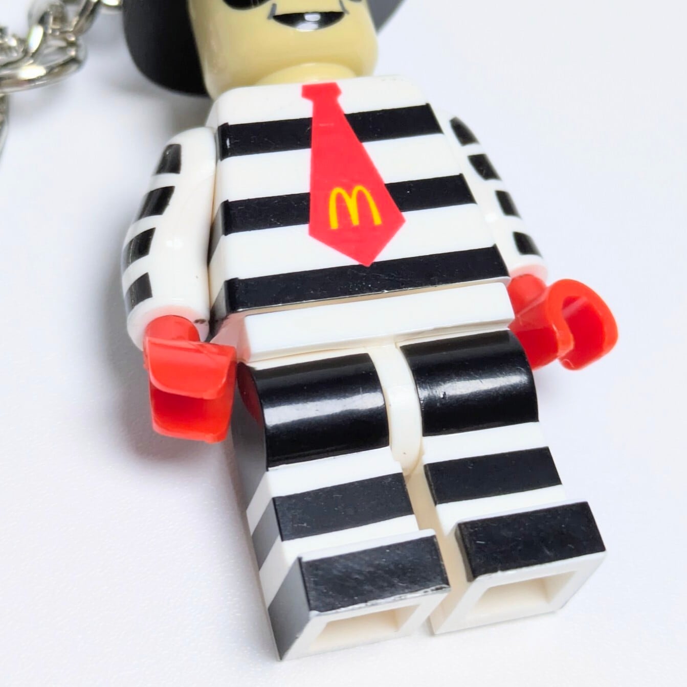 ★ブロックフィギュアキーホルダー★【 McDonald's ( マクドナルド ) 】 the Hamburglar ( ハンバーグラー ) 　〚アメリカン雑貨 アメトイ〛