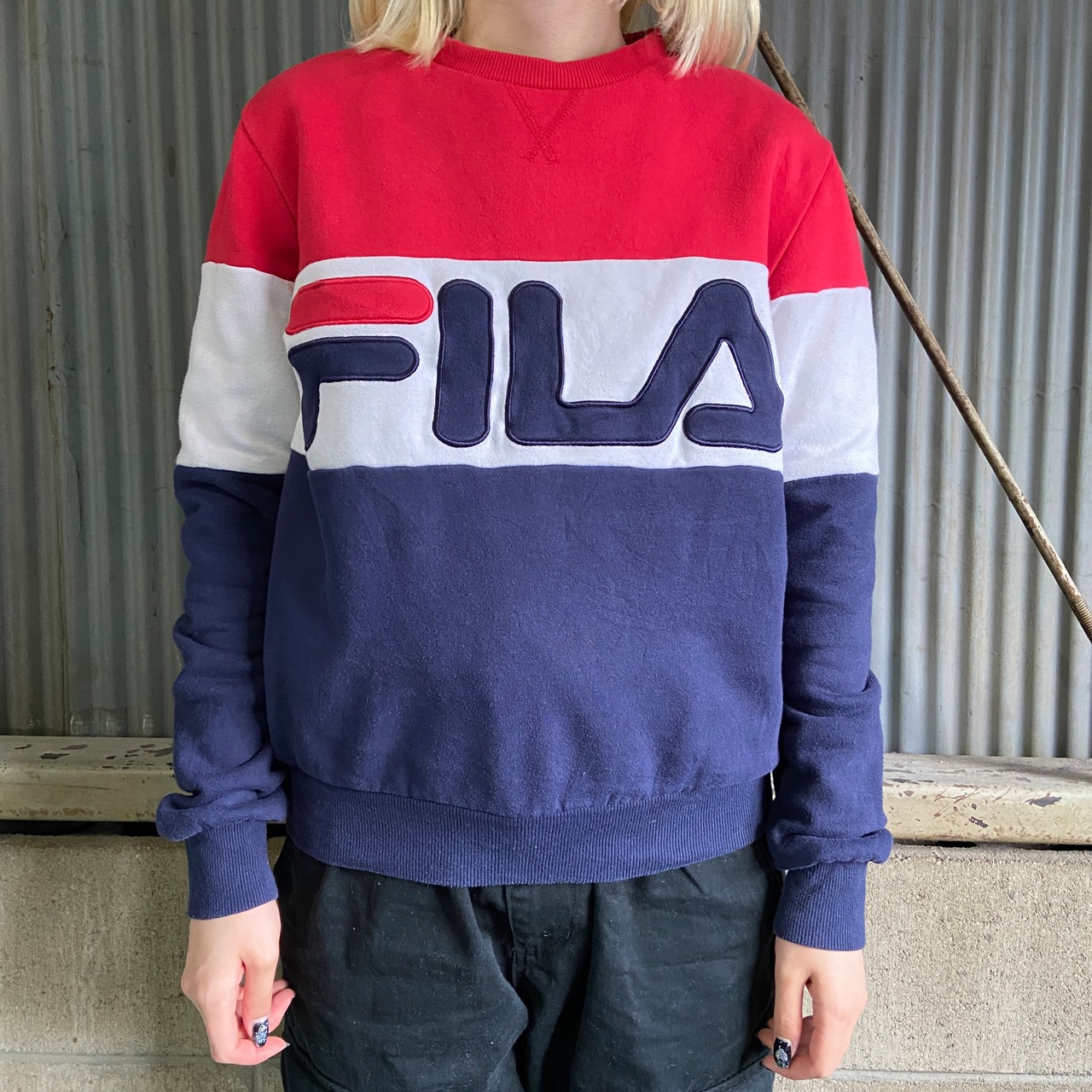 FILA フィラ フロント ロゴ刺繍 切替 スウェット レディースS相当 古着 