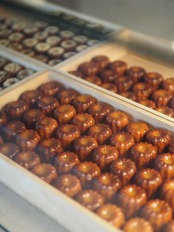 カヌレ20個入り［きび糖&黒糖&ローズ］　