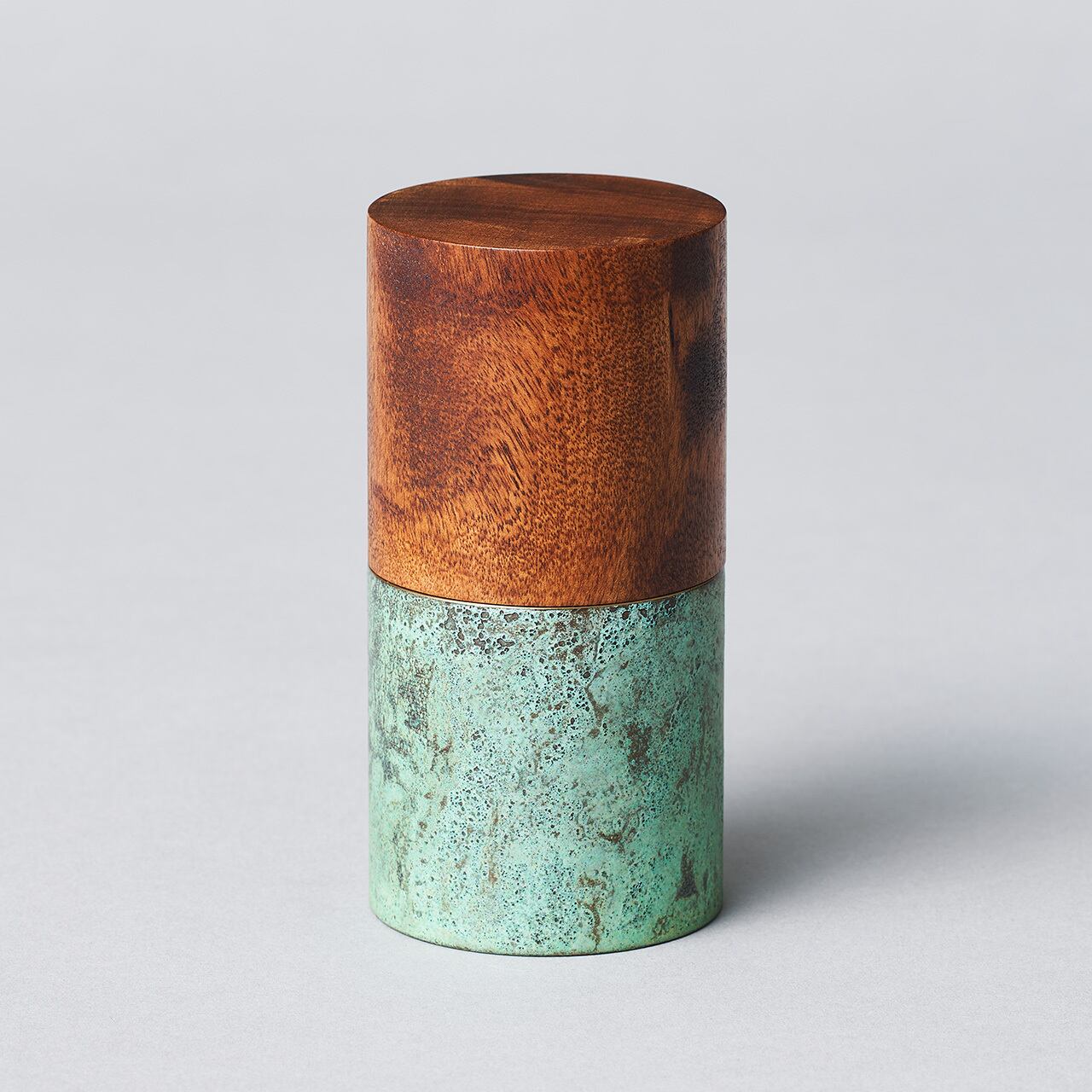 MADOKA 総漆×緑 | ZAYU｜新しい供養スタイル、自宅納骨。