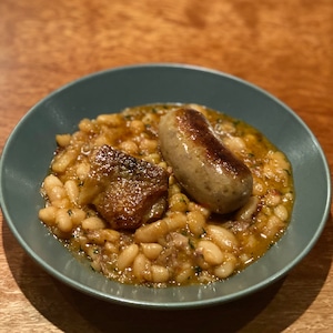 鴨のコンフィと白インゲン豆の煮込み【カスレ】