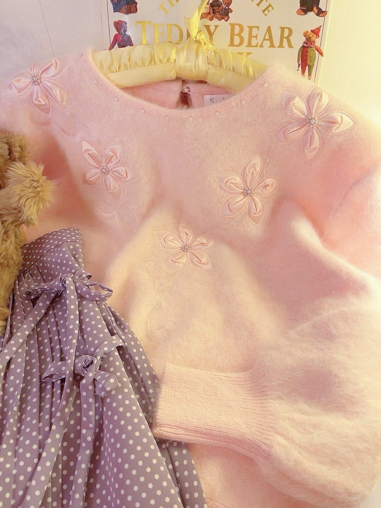 flower beads pink knit sweater