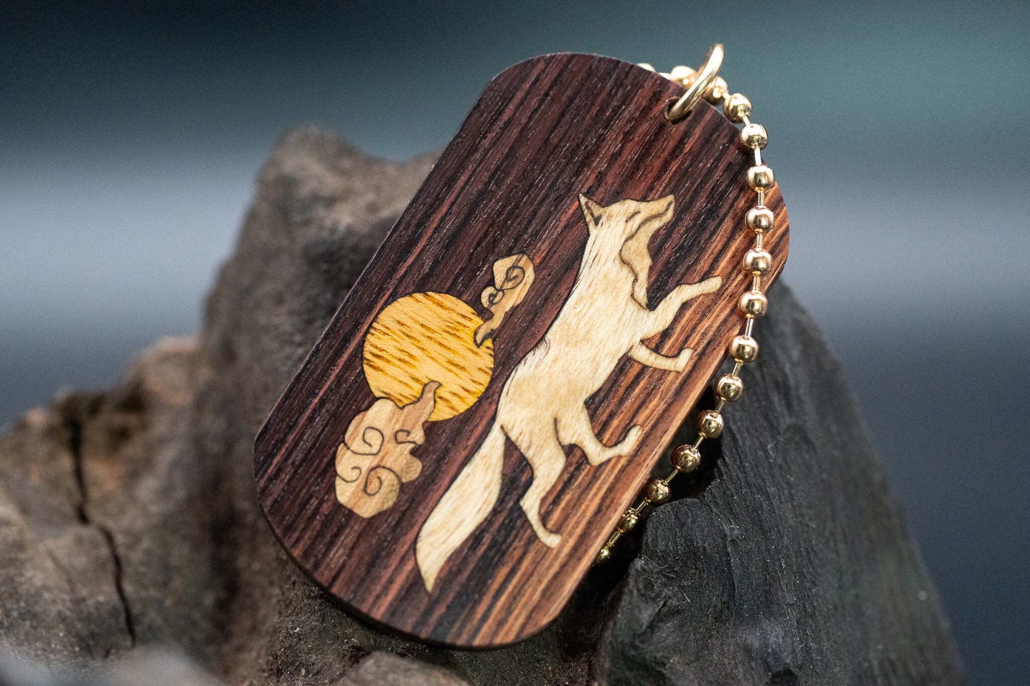 【王室御用達 】 キングウッド ドッグタグ 象嵌 十五夜きつね