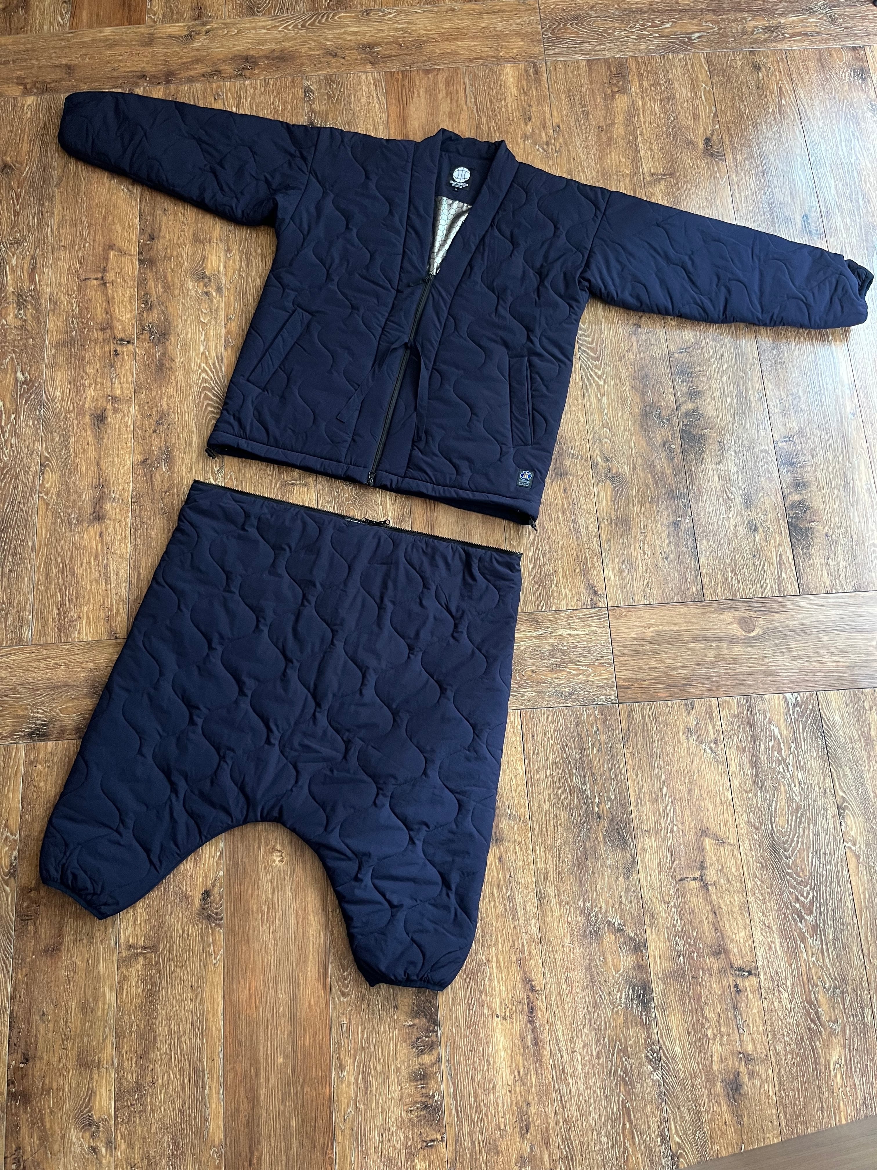 着る寝袋 ” モモンガ 2WAY半纏” | FABRE STORE [ 犬服-open twelve