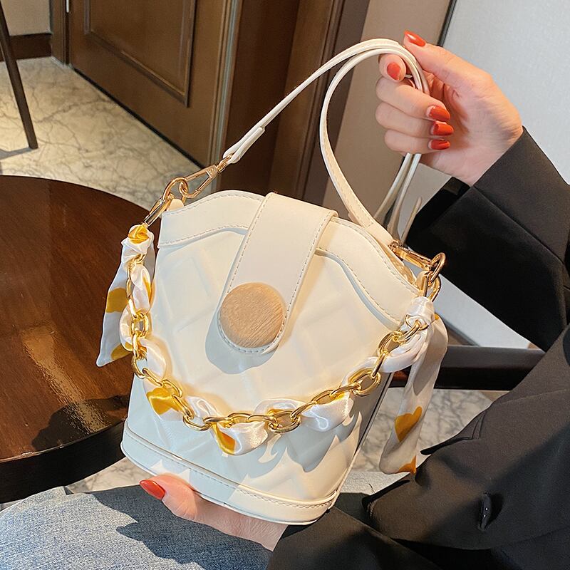 サマーチェーン 夏物 メッセンジャーバッグ Tiancai_Wing_Bag37417315975