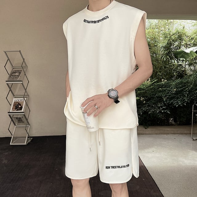 【予約販売】メンズ セットアップ 上下 ノースリーブ ハーフパンツ ホワイト/コーヒー/ブラック シンプル ストリート 部屋着 韓国 ジム スポーツウエア カジュアル 春 夏 大きいサイズ M/L/XL/2XL/3XL