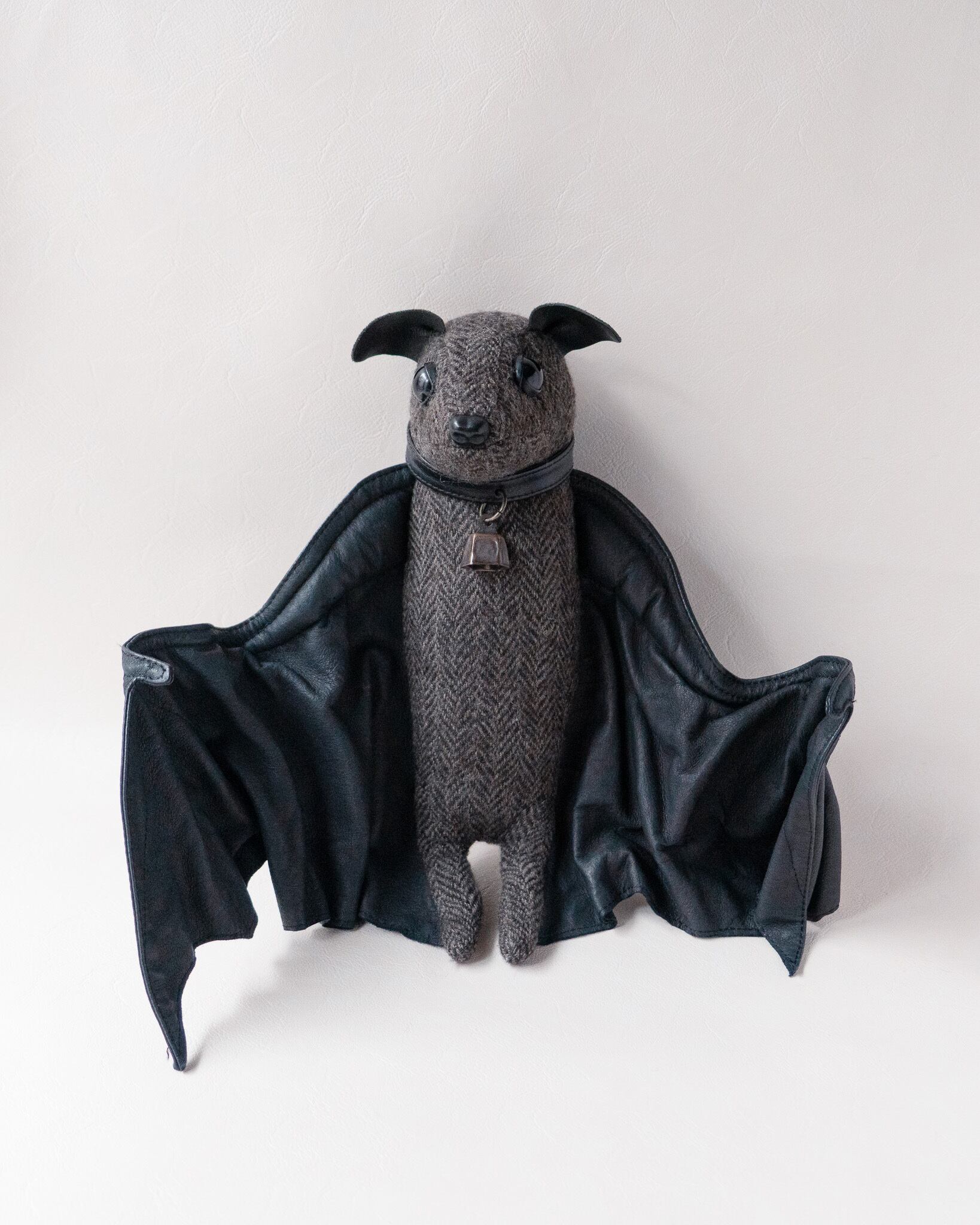 FRUIT BAT | agumi