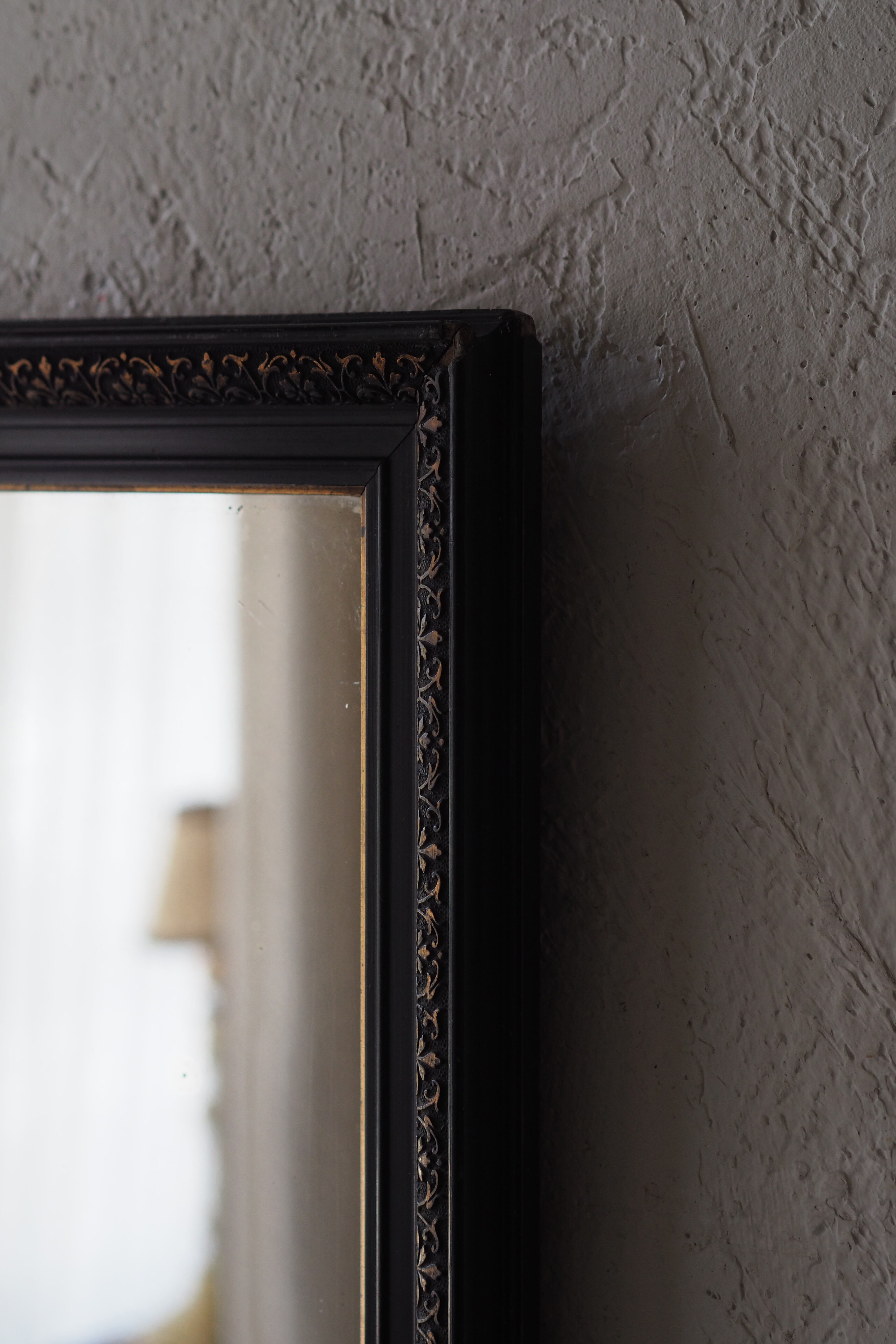 黒 ボタニカル装飾のミラー-antique black frame mirror