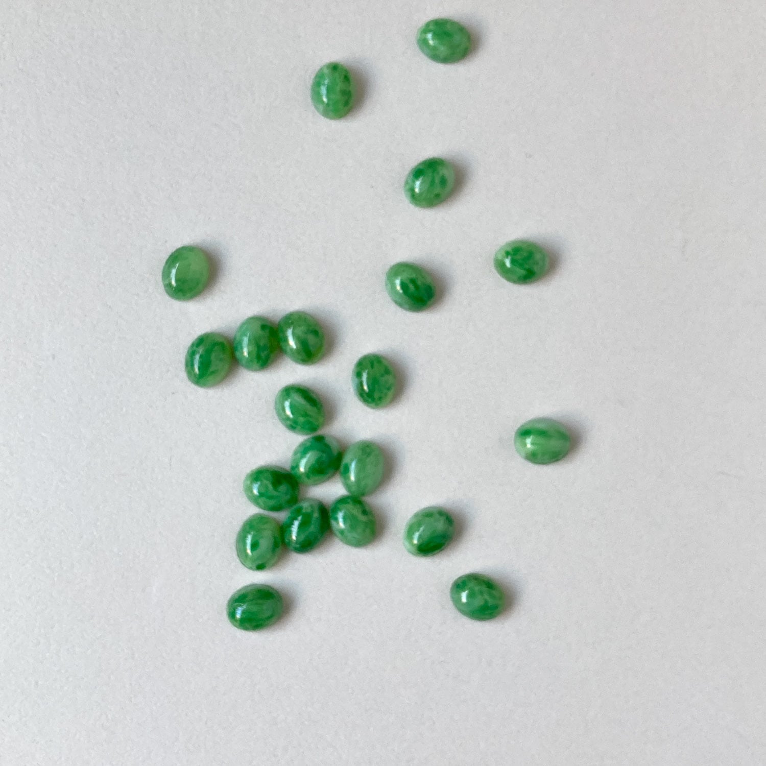 まだら模様オーバルヴィンテージカボション(6p)