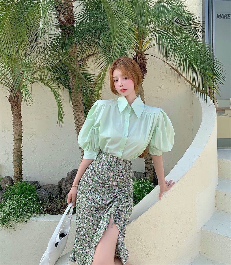 シャツ グリーンルーズスリーブサマートップス 夏物 ブラックストロベリース46170643566