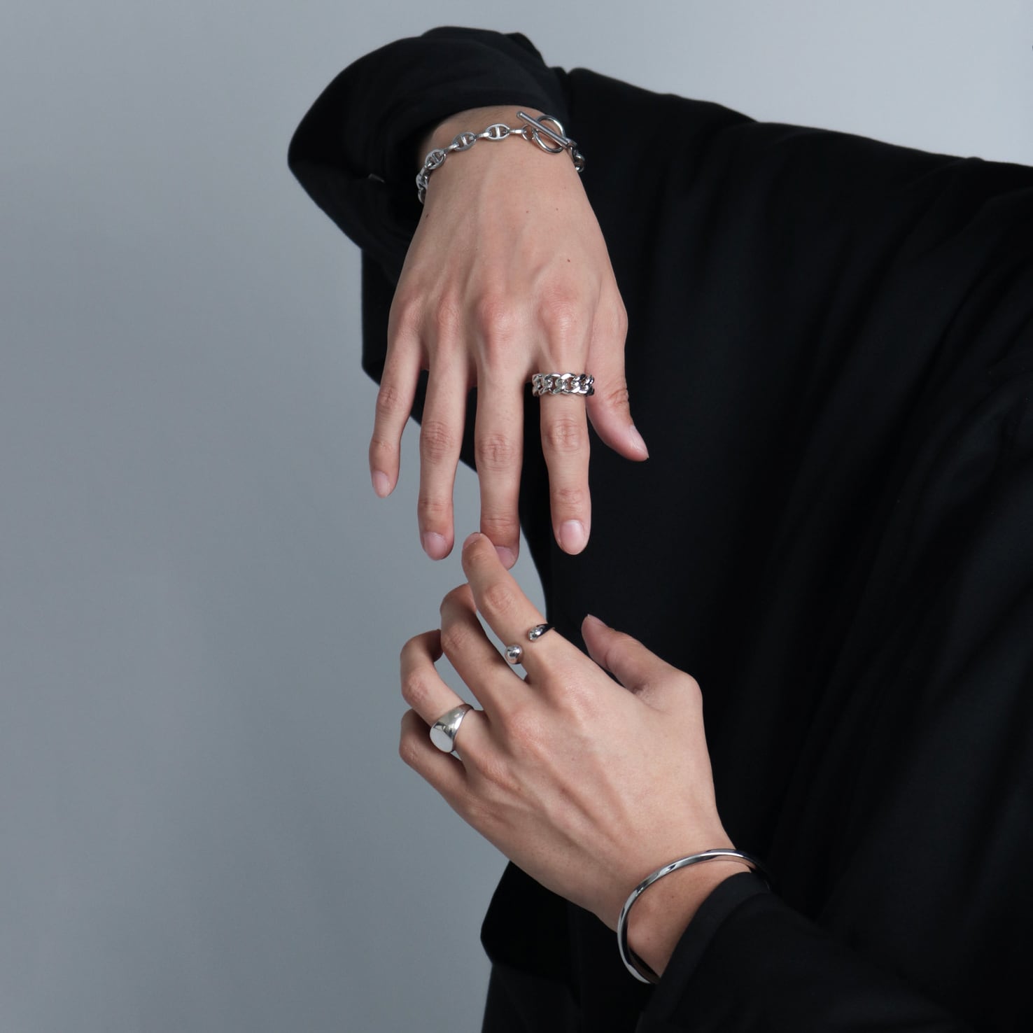 new Round stone ring | 13lue