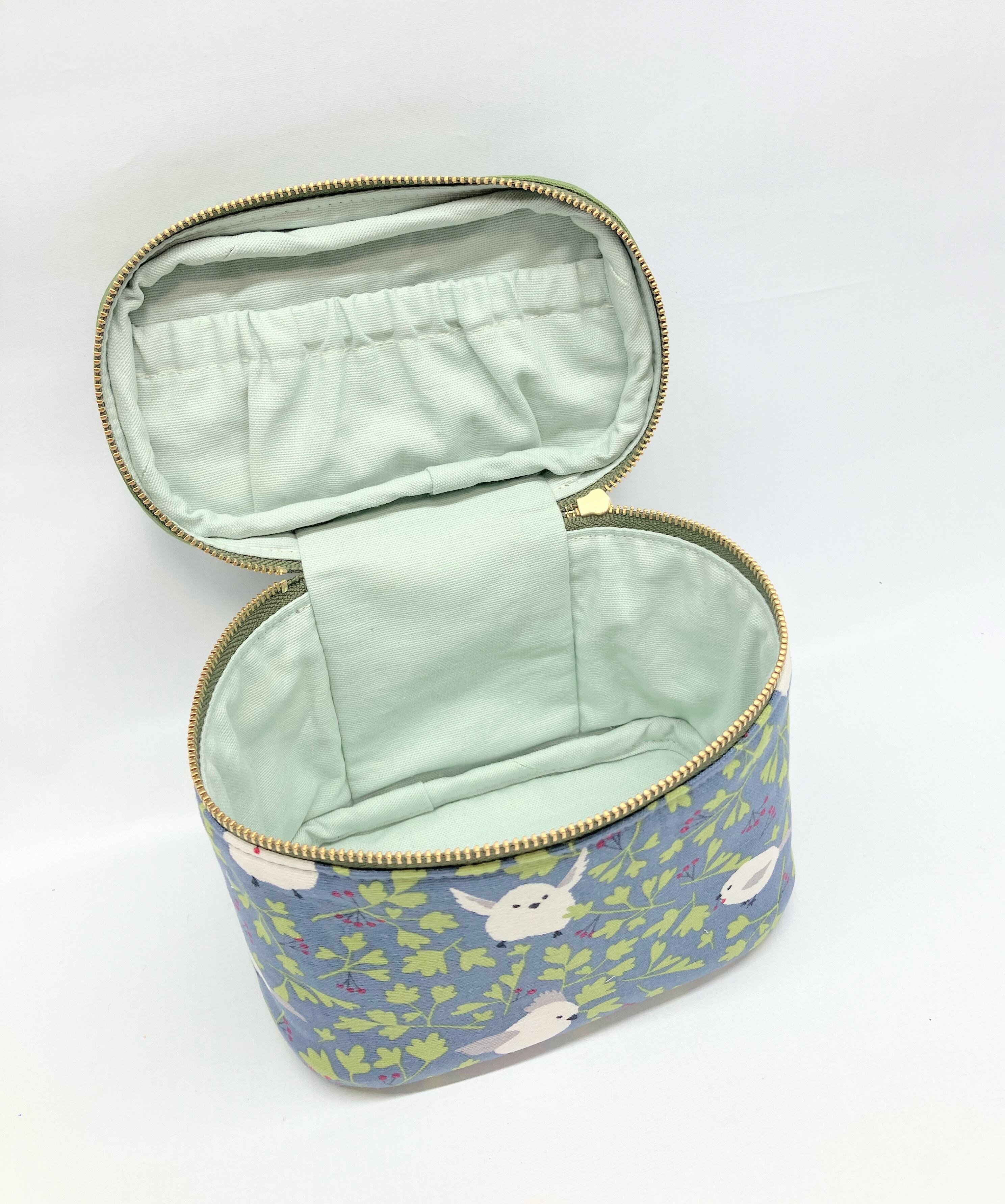 バニティポーチ シマエナガ｜とりさん工房ーかわいいハンドメイド