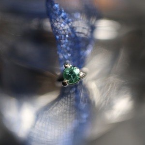 【ｵﾋﾞﾂ11】 『小さな甘い物語』エメラルド 5月誕生石 SV925