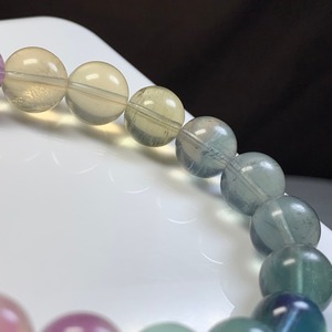 可愛い色合い☆グラデーション風・フローライトブレスレット
