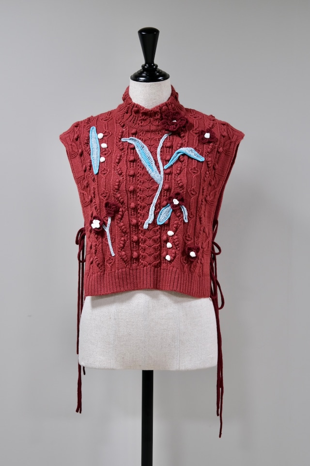 【Mame Kurogouchi】 Floral Motif Hand-Knitted Vest-bordeaux