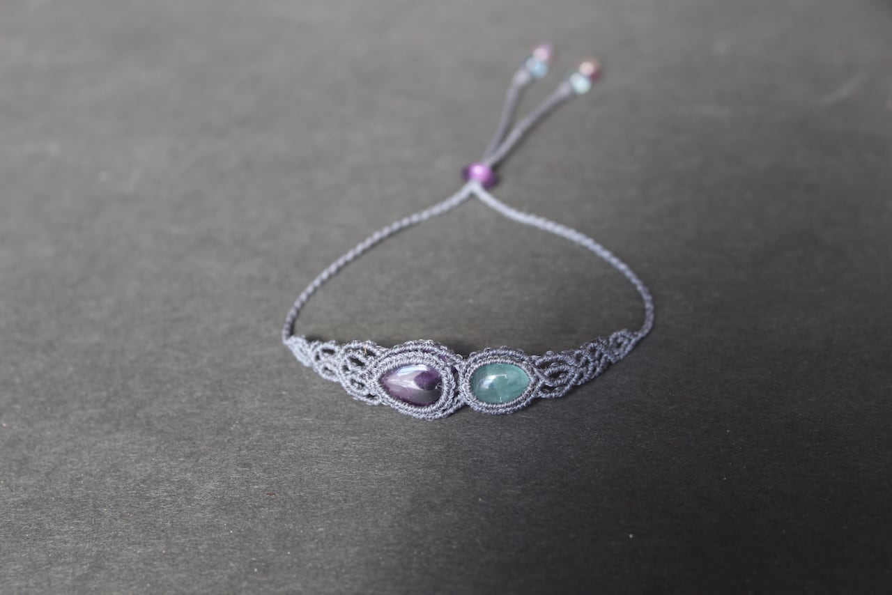 Trapiche amethyst & Green Fluorite micro macrame bracelet