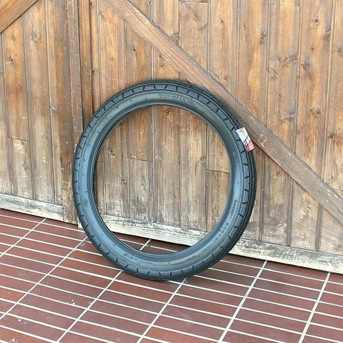 NOS INOUE (IRC) 3.00-21 Fタイヤ VINTAGE