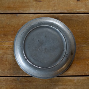 Pewter Plate / ピューター プレート【A】〈 ガラスケース・ガラス・小物入れ・収納・食器・アンティーク ・ ヴィンテージ 〉  113020