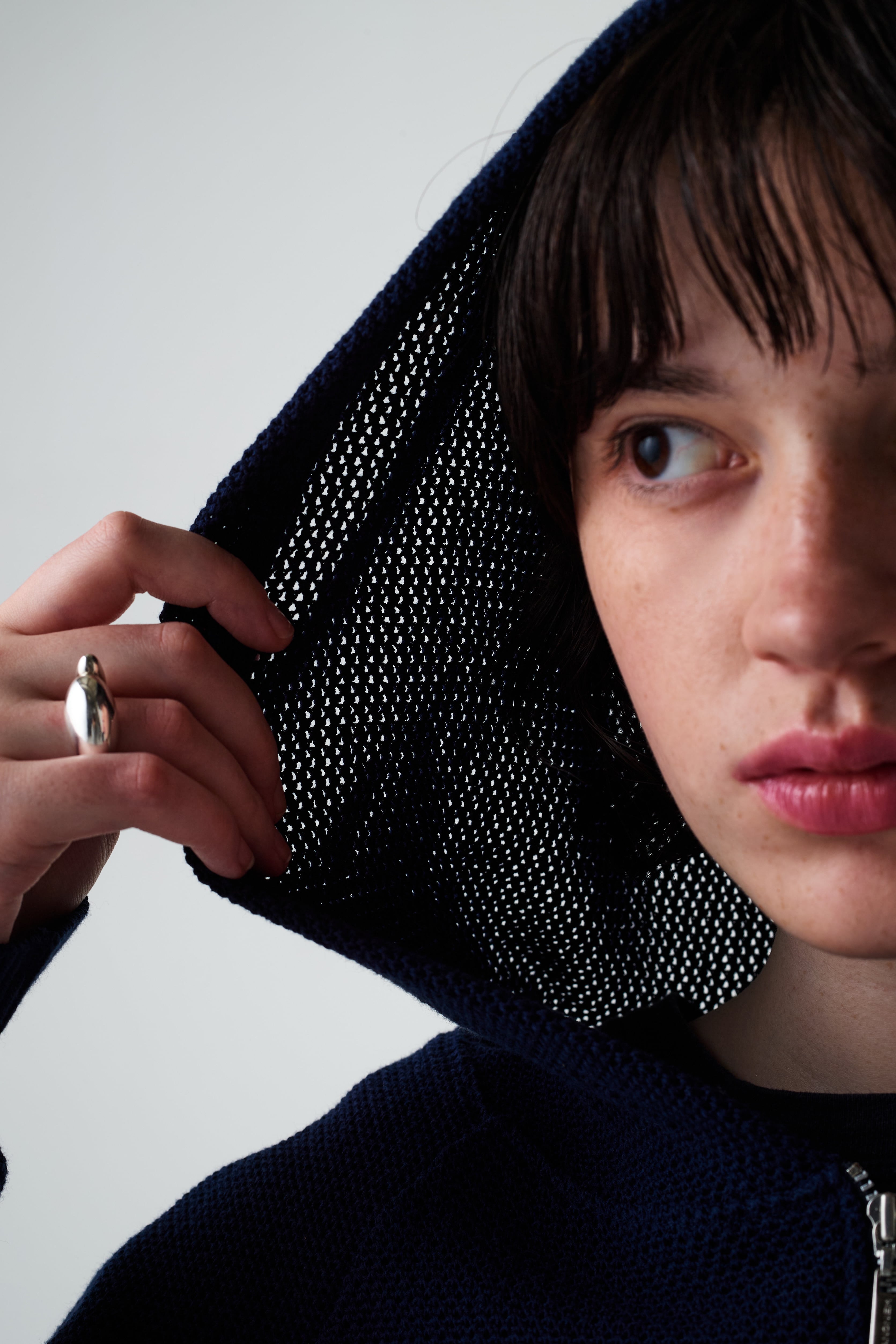 LIZZIE / BLACK | GADID ANONIEM LIZZIE / BLACK | GADID ANONIEM