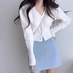 Cropped V-Neck Knit Cardigan