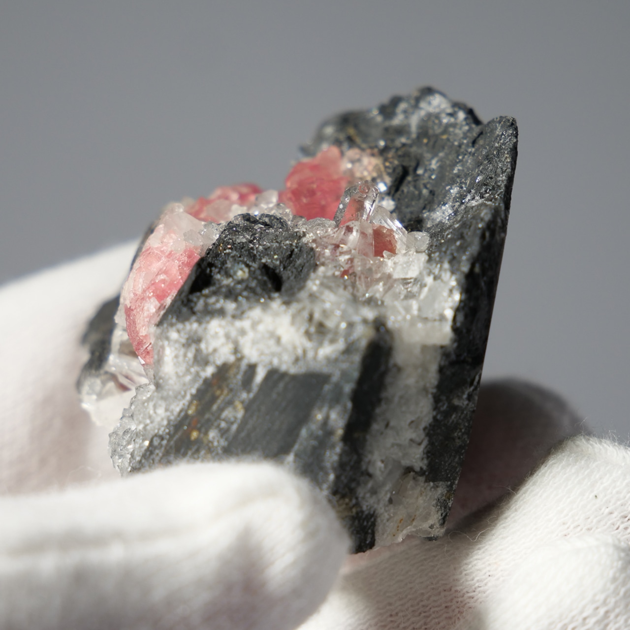 ロードクロサイト インカローズ / 原石 標本