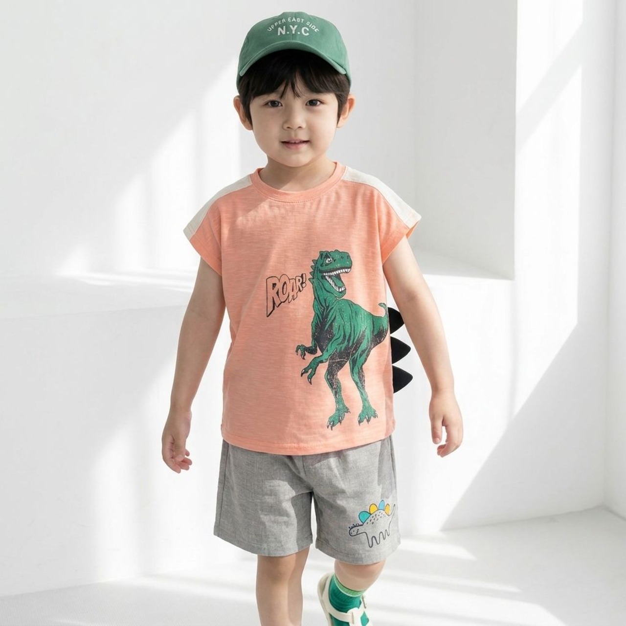 [Orangemom] Color-blocked dinosaur horn shirt / [오렌지맘] 배색공룡뿔티셔츠