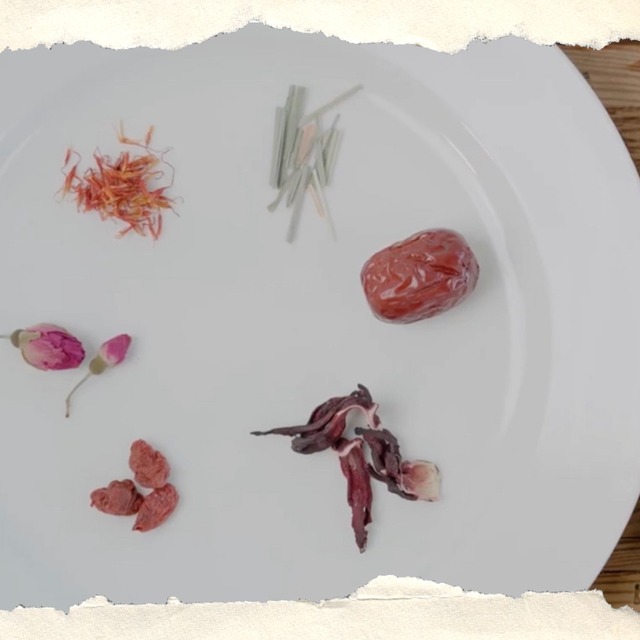 赤の花束茶～beauty～