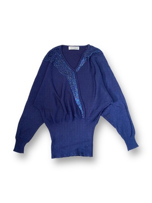 Beads design dolman sleeve knit top