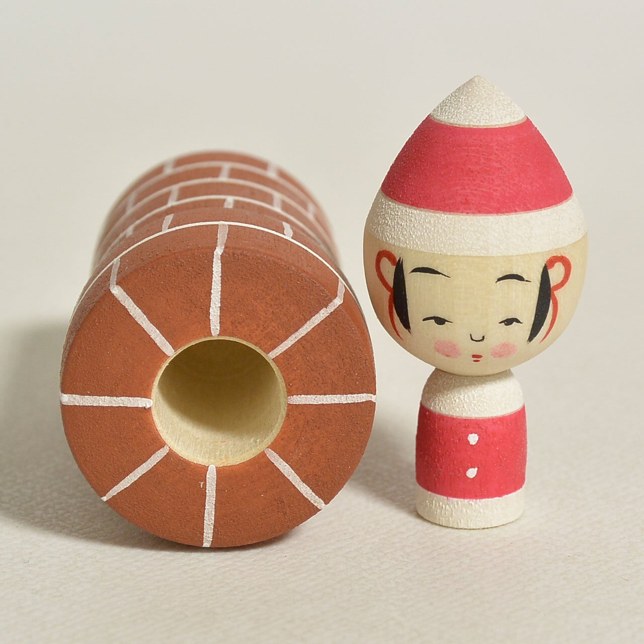 えんとつサンタちゃんこけし 約2寸 約6cm 鈴木明 工人（作並系）#2420