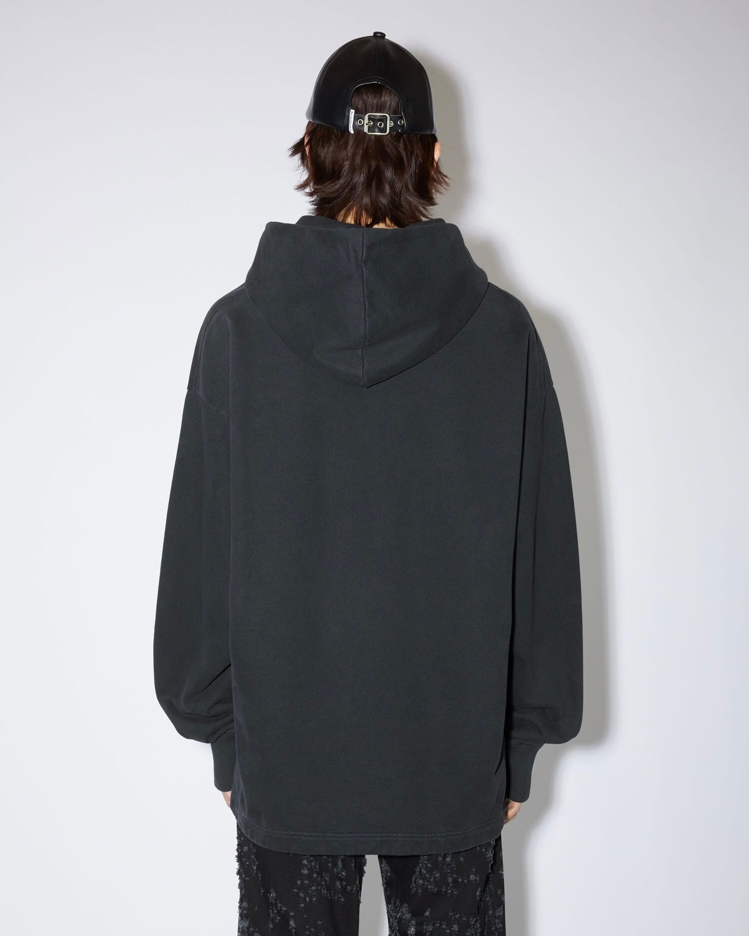 ma-as acne studios ロゴリブ 白 黒 ACNE STUDIOS - LOGO RIB SWEATSHIRT WHITE – LE LABO STORE