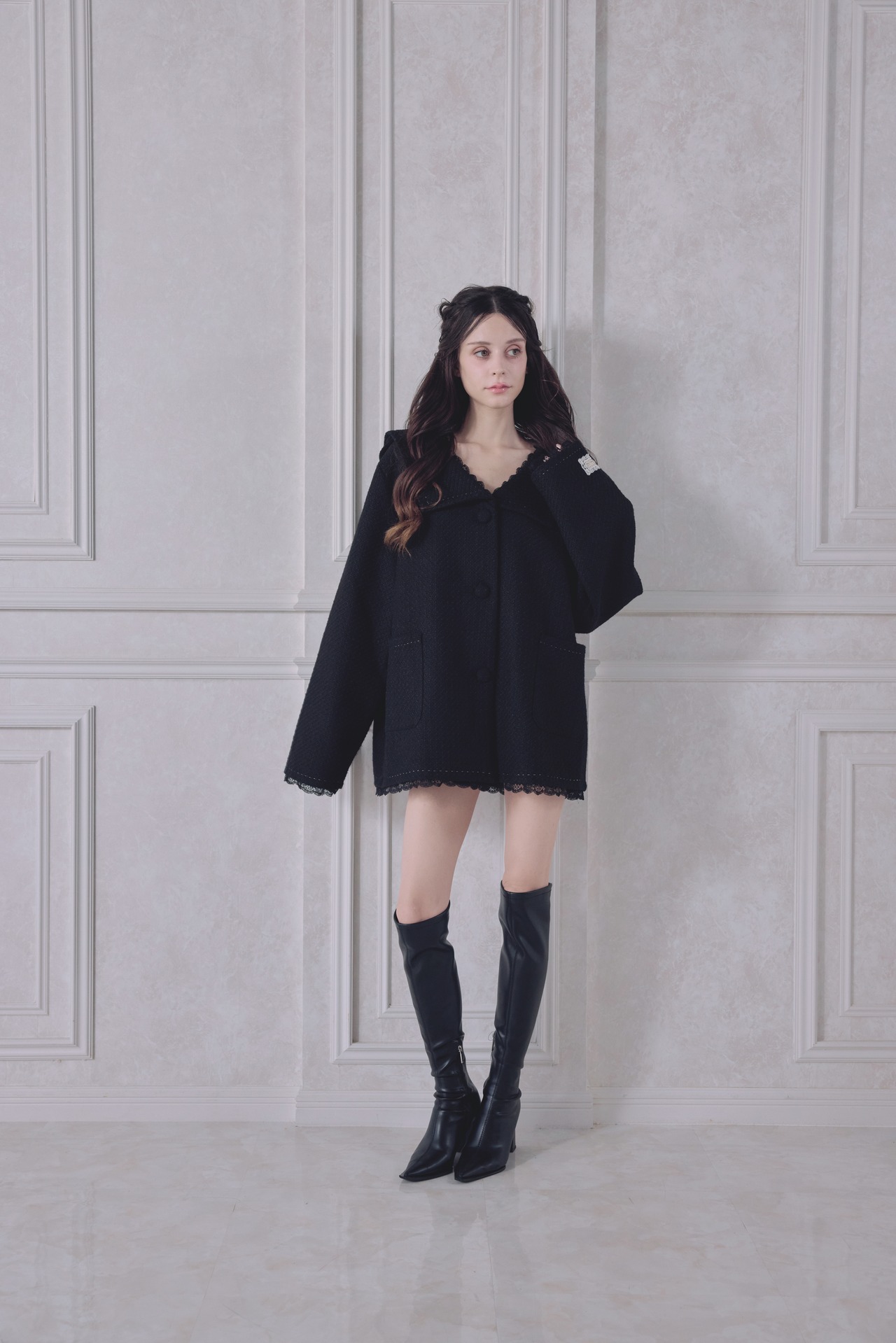 Big collar tweed coat