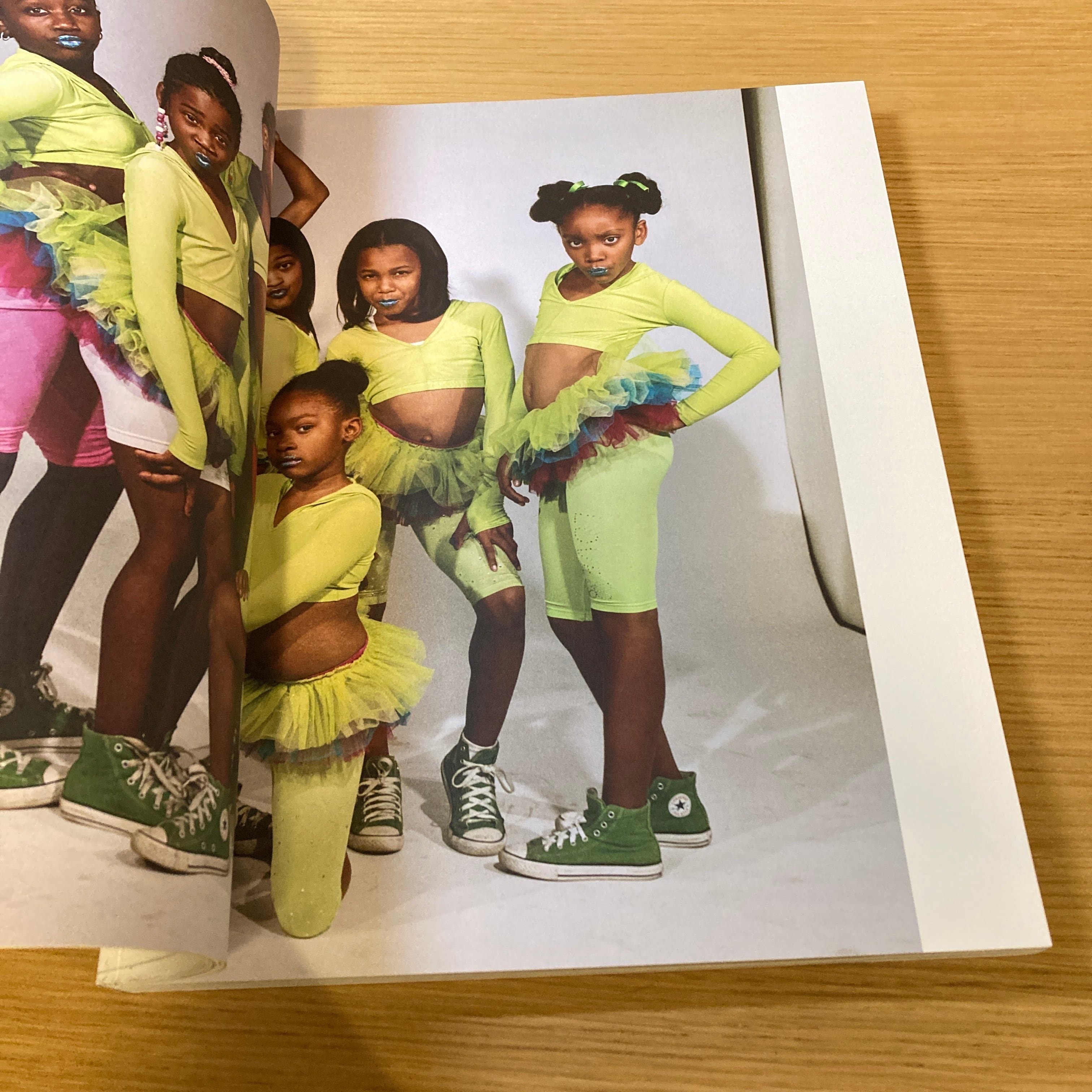 アート・デザイン・音楽 Bruce Weber Detroit Has Been Good to Me DETROIT HAS BEEN GOOD TO ME / Bruce Weber ( ブルース